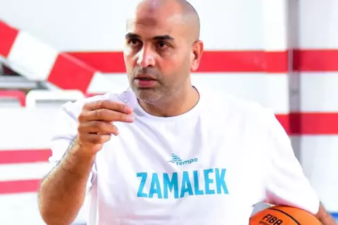 رسميًا.. الزمالك يعلن التعاقد مع وائل بدر لقيادة فريق كرة السلة